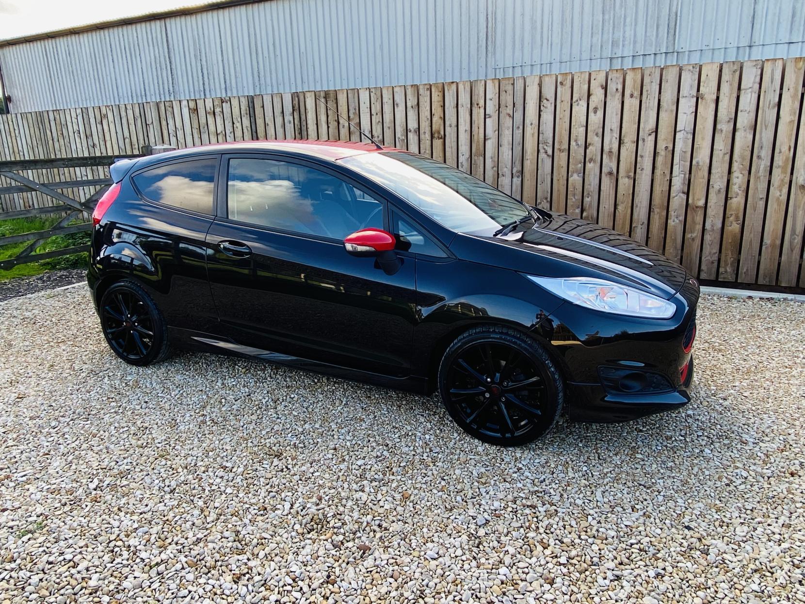 Ford Fiesta 1.0T EcoBoost Zetec S Black Edition Hatchback 3dr Petrol Manual Euro 5 (s/s) (140 ps)