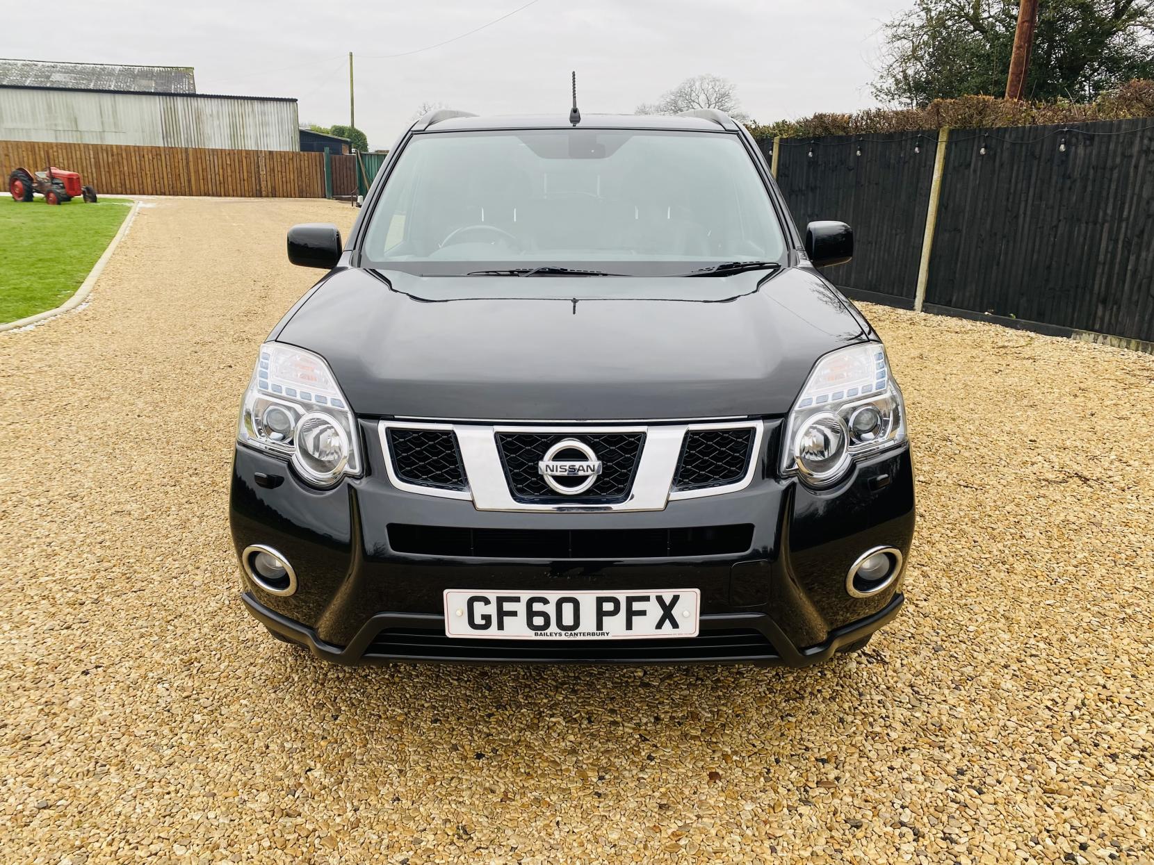 Nissan X-Trail 2.0 dCi Tekna SUV 5dr Diesel Auto 4WD Euro 5 (150 ps)