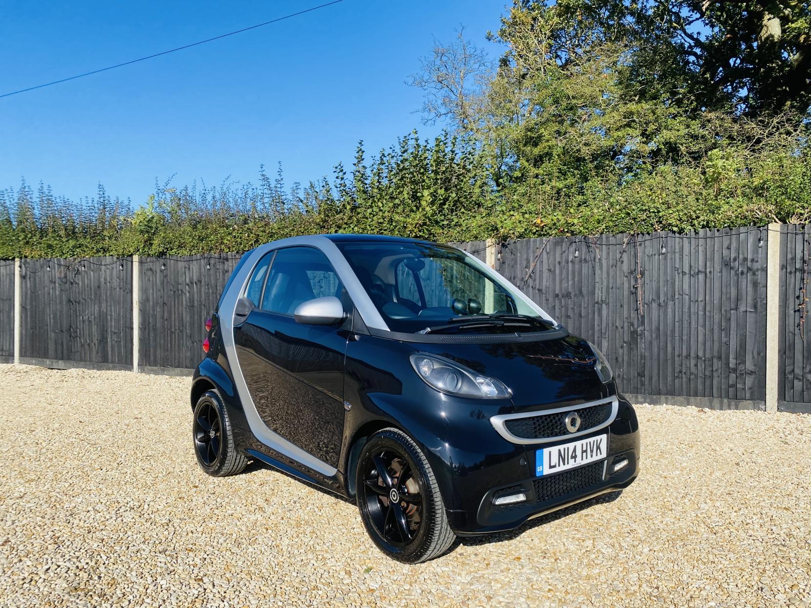 Smart fortwo 1.0 MHD Grandstyle Coupe 2dr Petrol SoftTouch Euro 5 (s/s) (71 bhp)