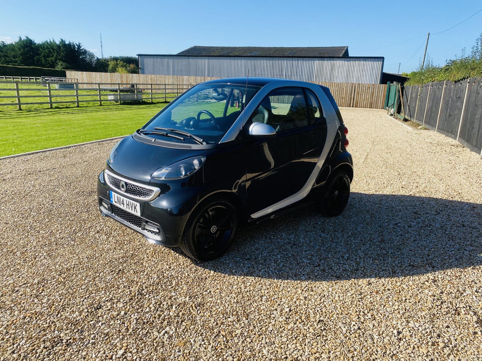 Smart fortwo 1.0 MHD Grandstyle Coupe 2dr Petrol SoftTouch Euro 5 (s/s) (71 bhp)