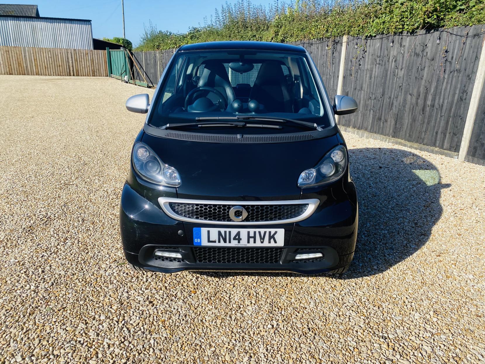 Smart fortwo 1.0 MHD Grandstyle Coupe 2dr Petrol SoftTouch Euro 5 (s/s) (71 bhp)