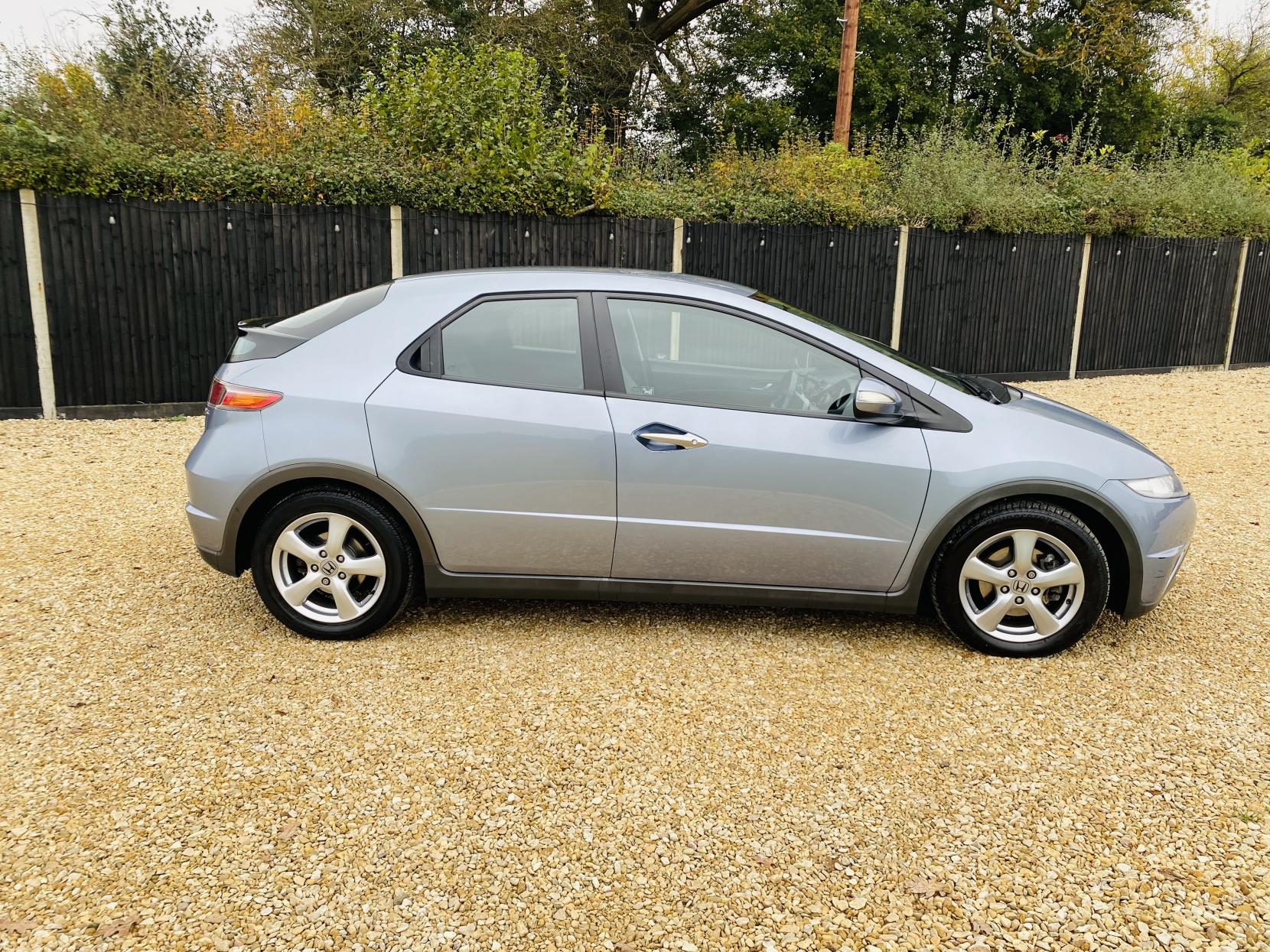 Honda Civic 1.8 i-VTEC SE Hatchback 5dr Petrol i-Shift (158 g/km, 138 bhp)