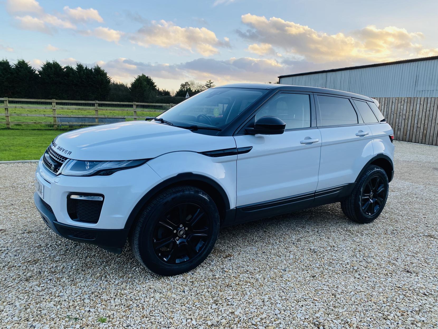 Land Rover Range Rover Evoque 2.0 TD4 SE Tech SUV 5dr Diesel Auto 4WD Euro 6 (s/s) (180 ps)